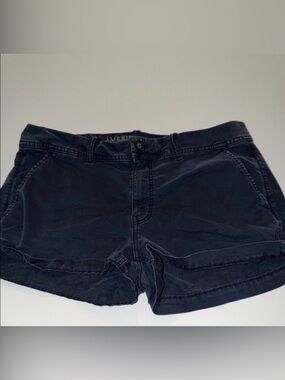 American Eagle khakis